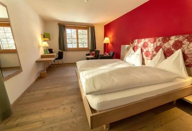 Standard-huone, Ucliva