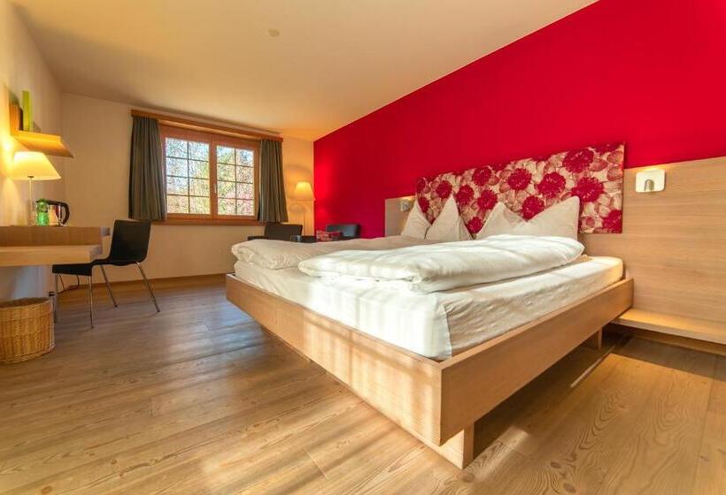 Family Suite, Ucliva