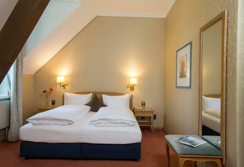 اتاق راحتی, Grand Hotel Beau Rivage Interlaken