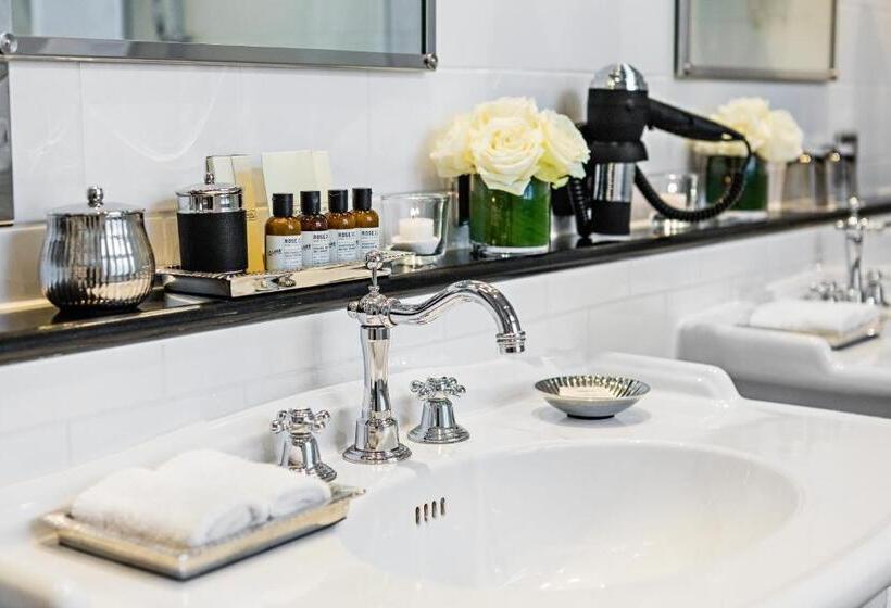 内部豪华间, Fairmont Hotel Vier Jahreszeiten, Hotel Des Jahres 2023 & 2024  Die 101 Besten