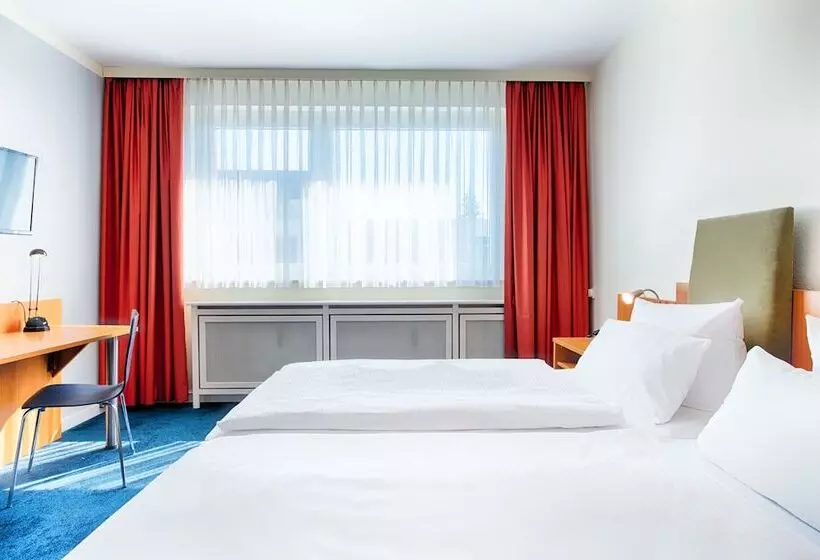 Quarto standard, Carolinenhof