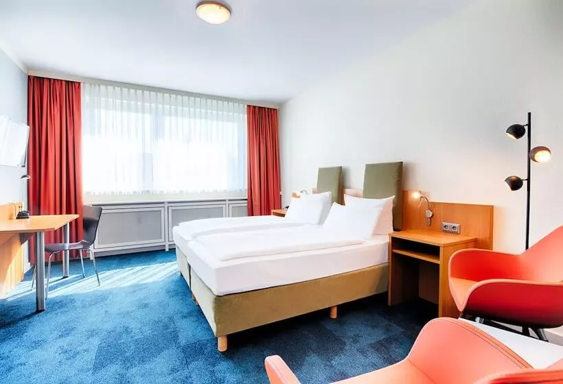 Quarto standard, Carolinenhof