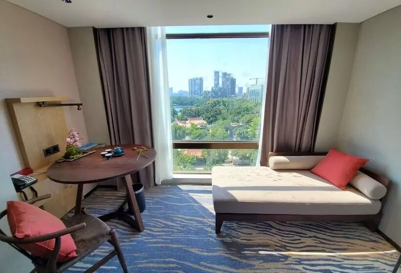 スーペリアースイート, Dong Fang Hotel Guangzhou