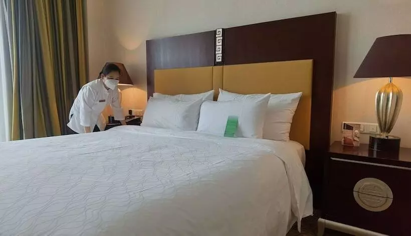 スーペリアースイート, Dong Fang Hotel Guangzhou
