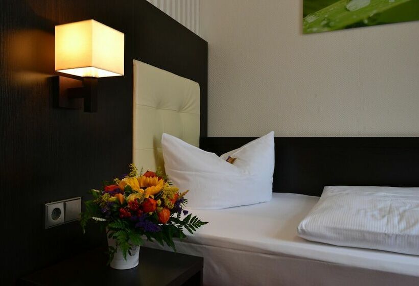 اتاق استاندارد یک نفره, Herbst Berlin