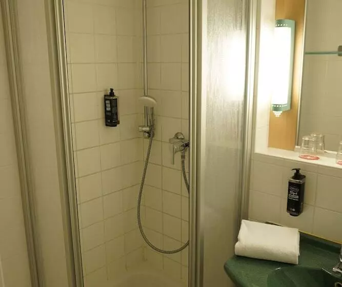 اتاق استاندارد, Ibis Berlin Messe