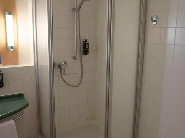 اتاق خانوادگی, Ibis Berlin Messe
