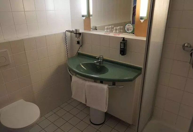 اتاق خانوادگی, Ibis Berlin Messe