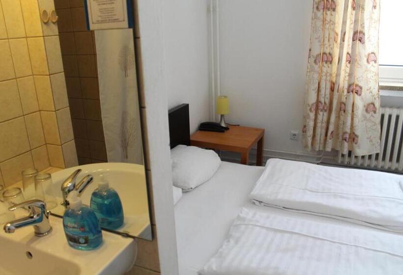 标准间, Lilienhof