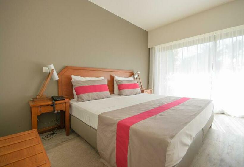 اتاق لوکس, Oasis Belorizonte