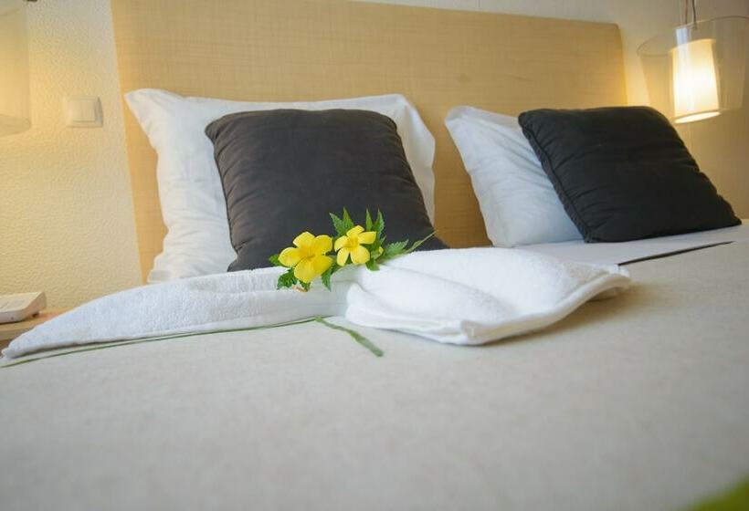 بانگلوی لوکس, Oasis Belorizonte