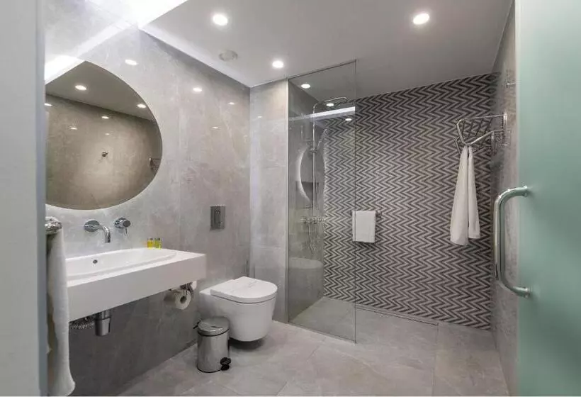 Suite Vista Mar, Pernera Beach