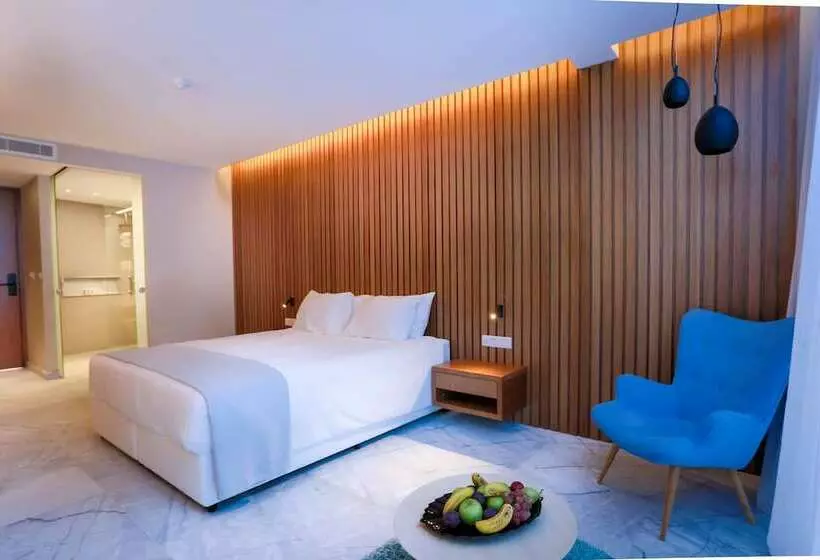 اتاق استاندارد با بالکن, Radisson Beach Resort Larnaca
