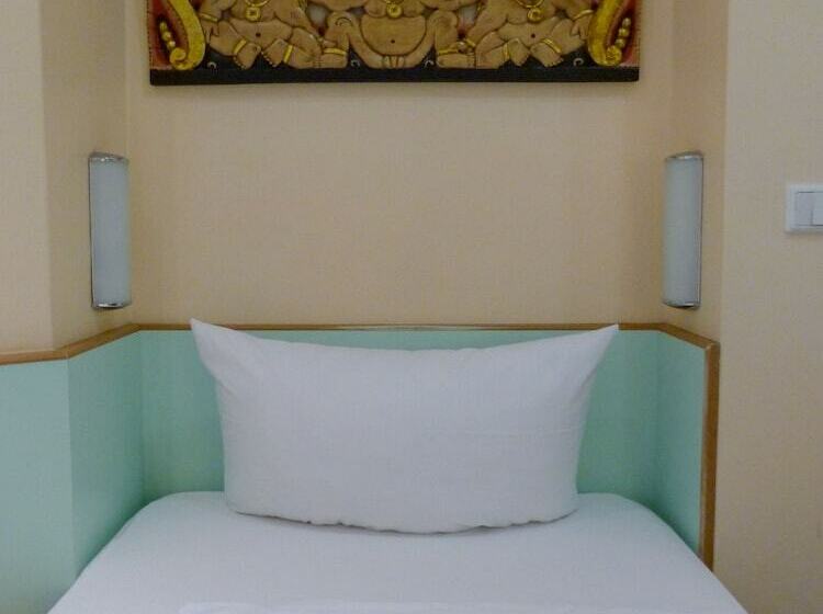 اتاق استاندارد یک نفره, Sachsenhof