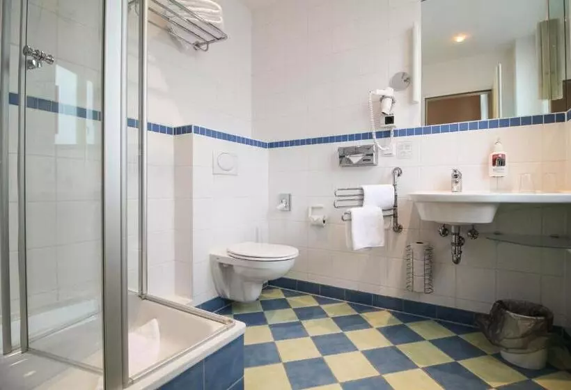 Standard Quadruple Room, Sachsenhof