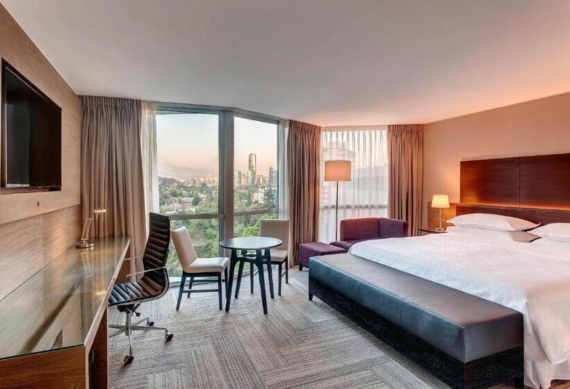 带大床的高级房间, Sheraton Santiago Hotel & Convention Center