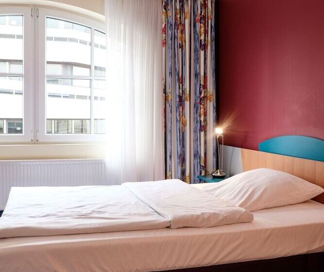 חדר דלוקס יחיד, Königshof am Funkturm Business