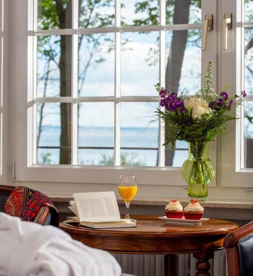 标准间带阳台, Landhaus Carstens