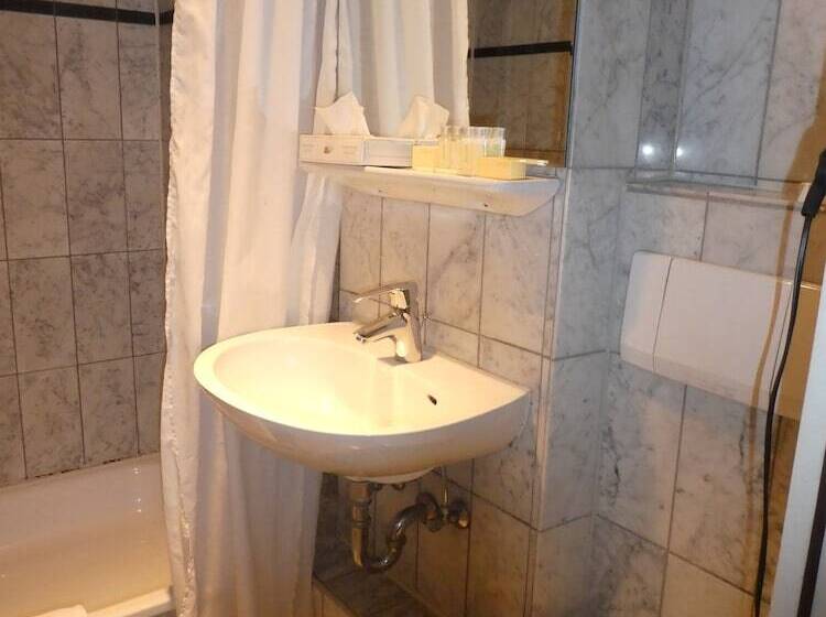 Номер Стандарт, Monopol City Centre