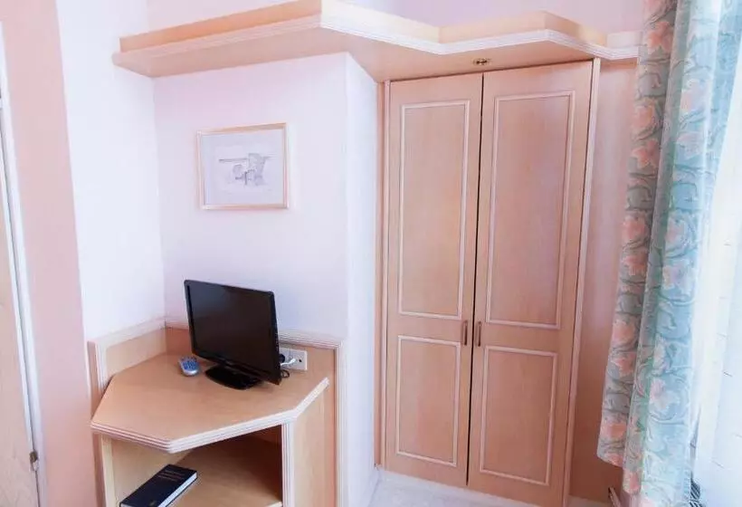 Standard Yhden Hengen Huone, Nordseehotel Freese