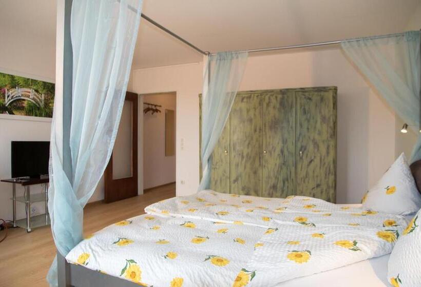 스탠다드 룸, Wennhof