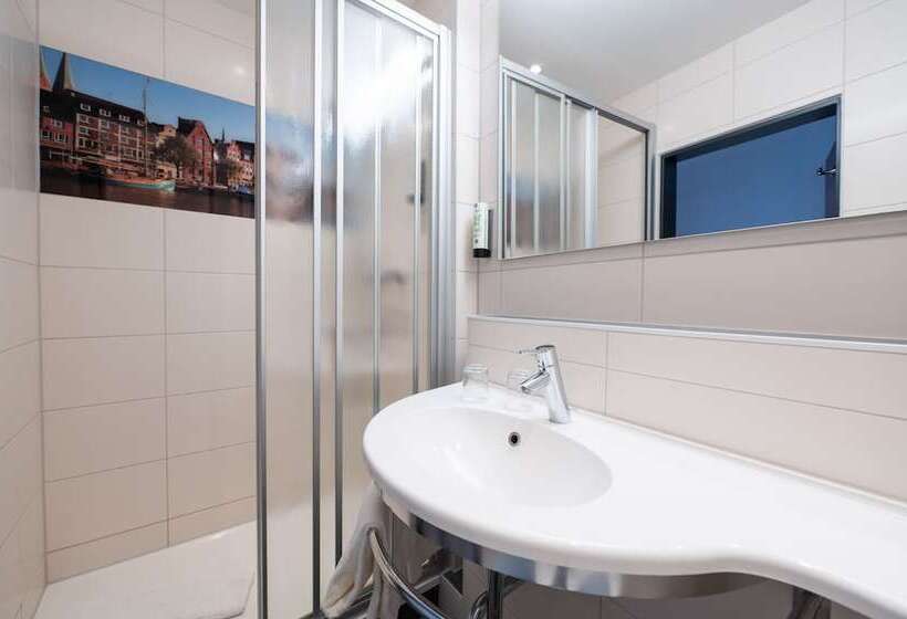 スタンダードルーム, Liho Einfach Lübeck