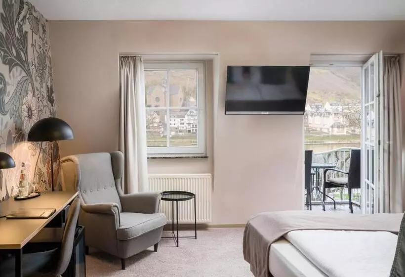 Classic room with balcony, Germania