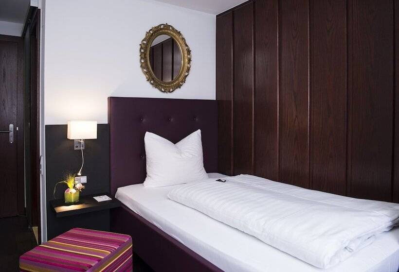 经典单人间, Gloria Superior