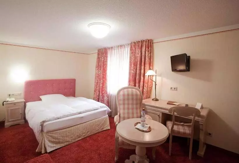 Quarto Estandar Individual, Karpfen