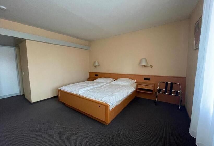 스탠다드 룸, Meilchen