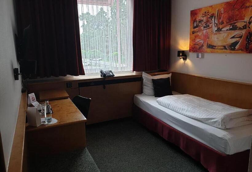 Номер Стандарт Индивидуальный, Motodrom