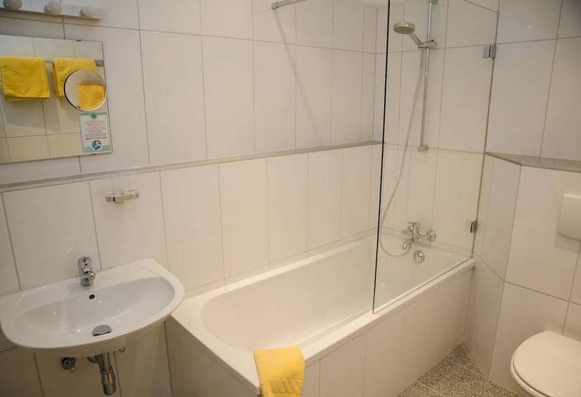 스탠다드 싱글 룸, Perkeo