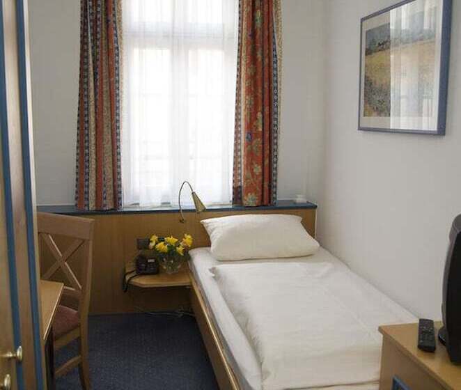 스탠다드 싱글 룸, Perkeo