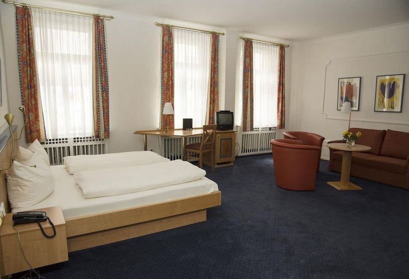 스탠다드 룸 공동 욕실, Perkeo