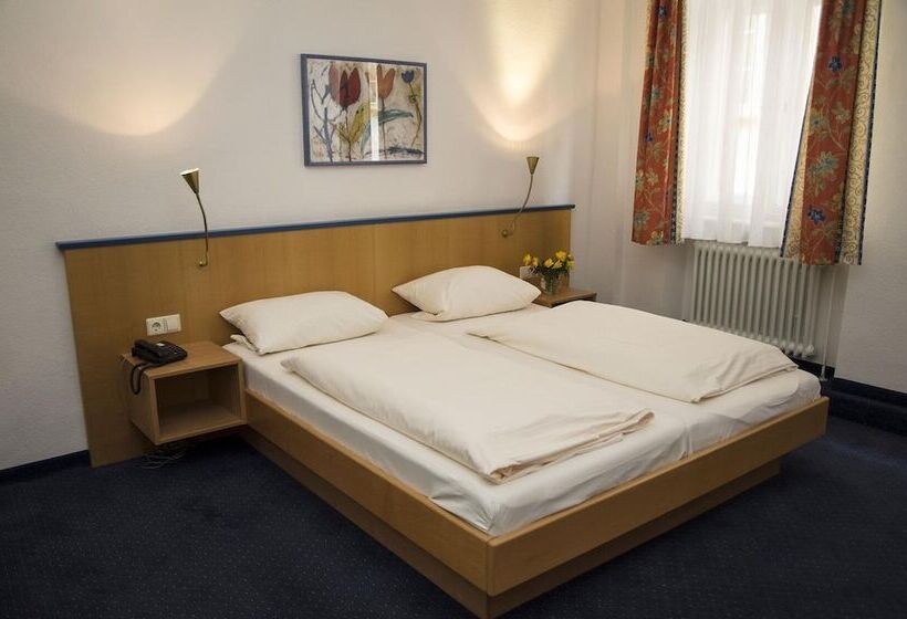 스탠다드 룸 공동 욕실, Perkeo