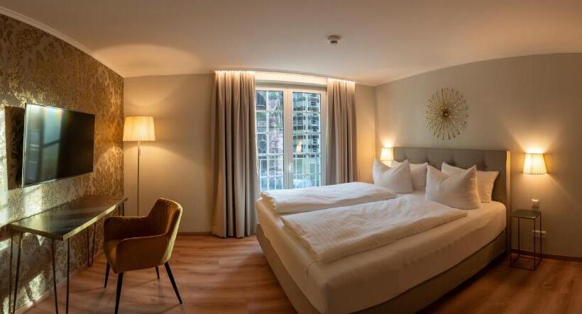 סוויטה, Rappen Am Münsterplatz