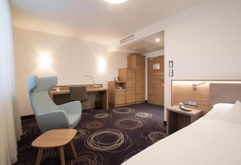 اتاق کلاس بیزنس, Rio