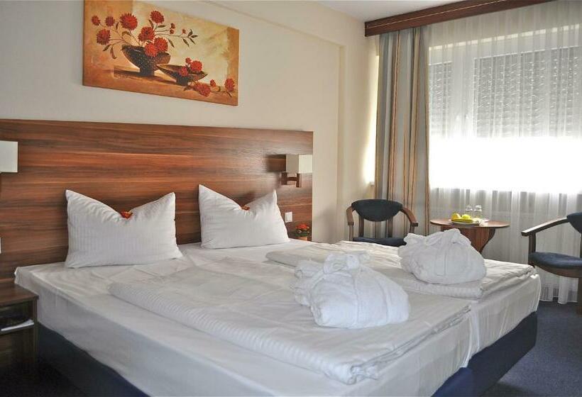 コンフォートルーム, Savoy