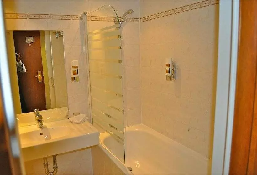 اتاق راحتی, Savoy