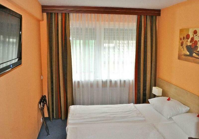 اتاق استاندارد, Savoy
