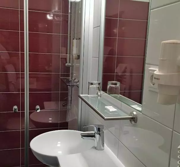 اتاق استاندارد یک نفره, Stadt Hamburg Am Fluss Saarbrücken