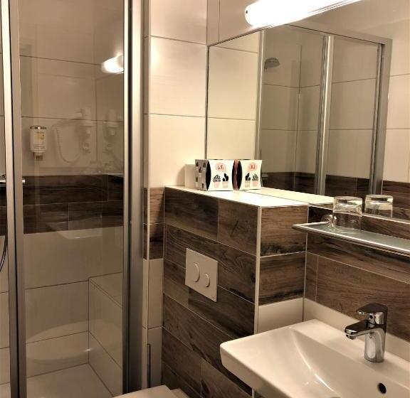 Номер Комфорт Индивидуальный, Stadt Hamburg Am Fluss Saarbrücken