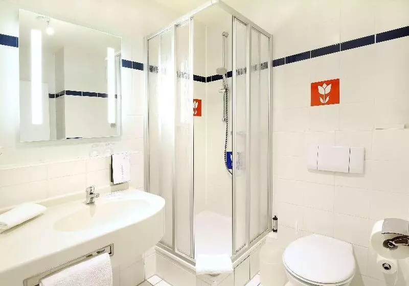 اتاق استاندارد, Tulip Inn Frankfurt Airport
