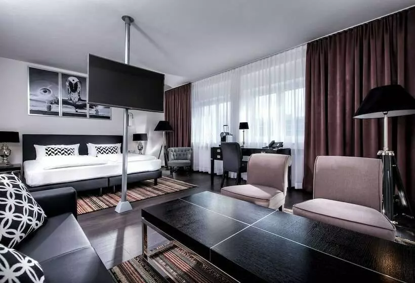 سوییت جونیور, Wyndham Stuttgart Airport Messe