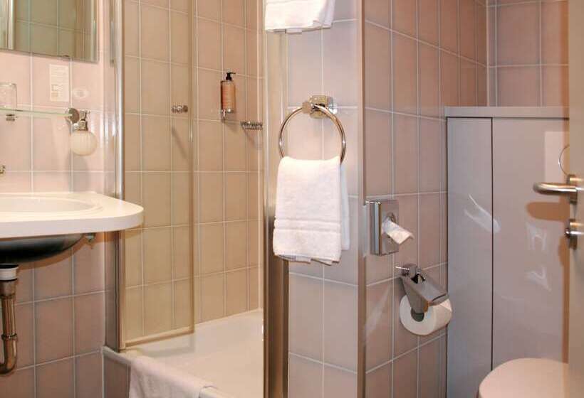 컴포트 싱글 룸, Avia