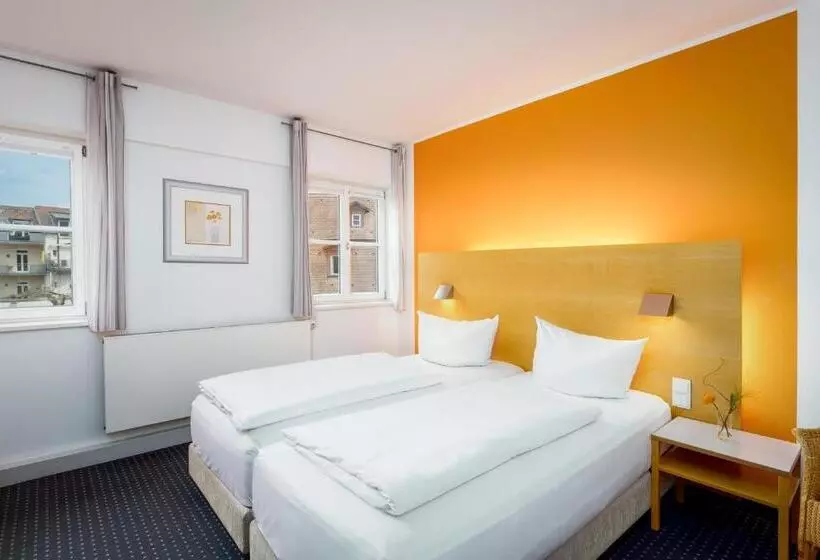 Quarto standard, Nepomuk