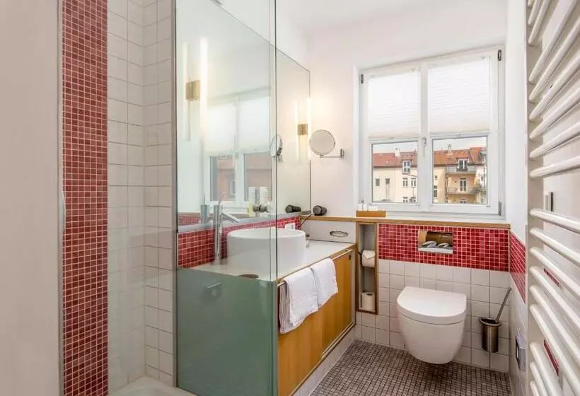 Quarto standard, Nepomuk