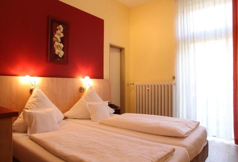 Номер Стандарт, Top Hotel Amberger