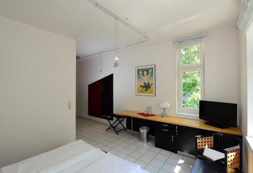غرفة قياسية, Art Hotel Weimar