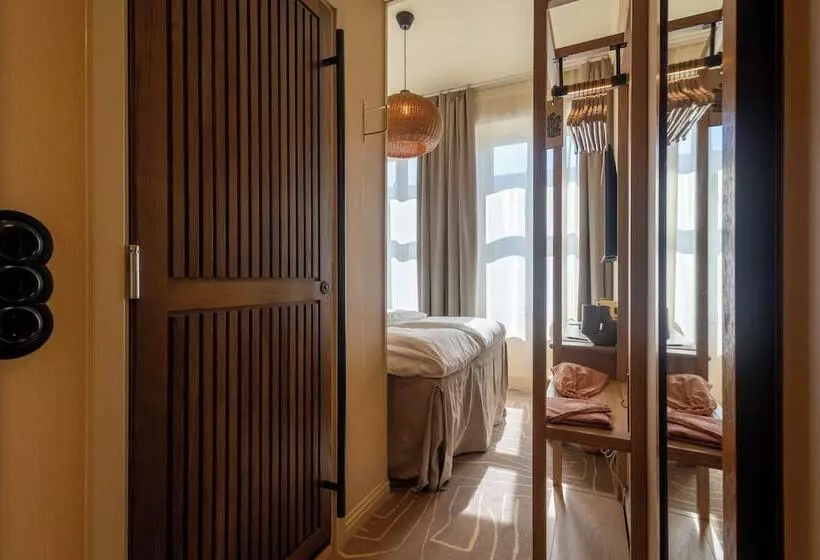 Standard-huone, Grand Joanne